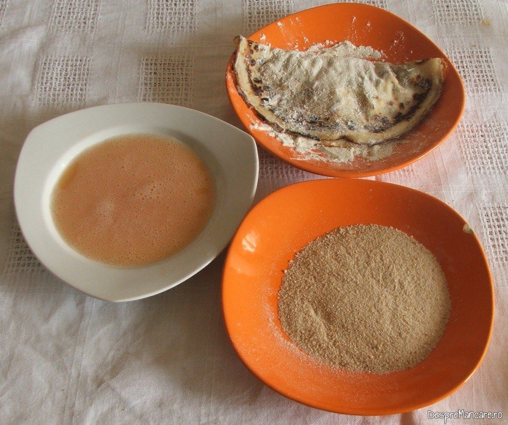 Ingrediente pentru tavalire pliculete din foi de clatite umplute in vederea prajirii in ulei de masline.