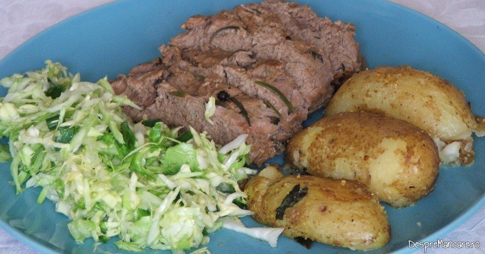 vrabioara de vitel inabusita cu cartofi zdrobiti la cuptor 9