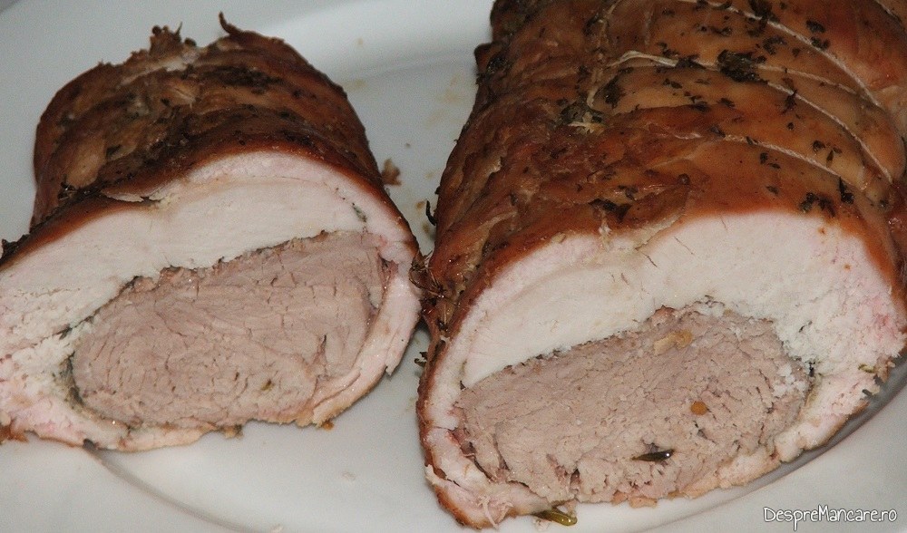 rulada din piept de curcan umplut cu muschiulet de porc 11