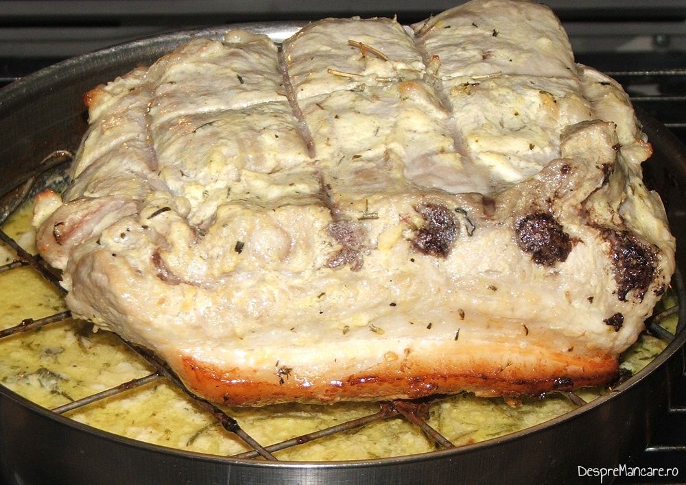 coaste de porc macerate in iaurt si coapte cu cartofi copti 7
