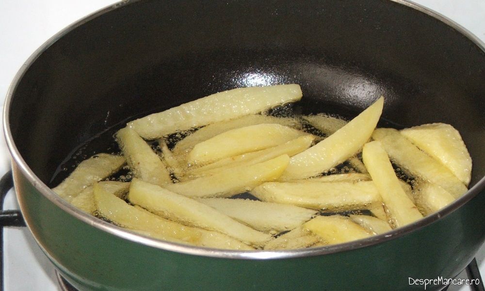 porcarele cu cartofi prajiti si ou de gasca 2