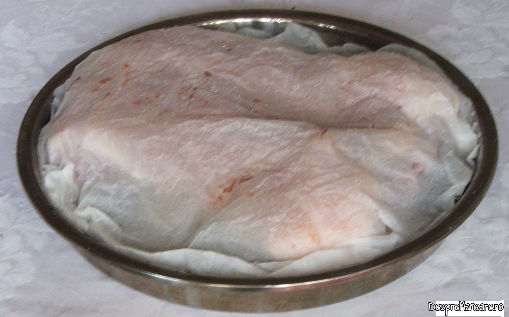 fleica de porc cu sorici si cartofi la cuptor 3