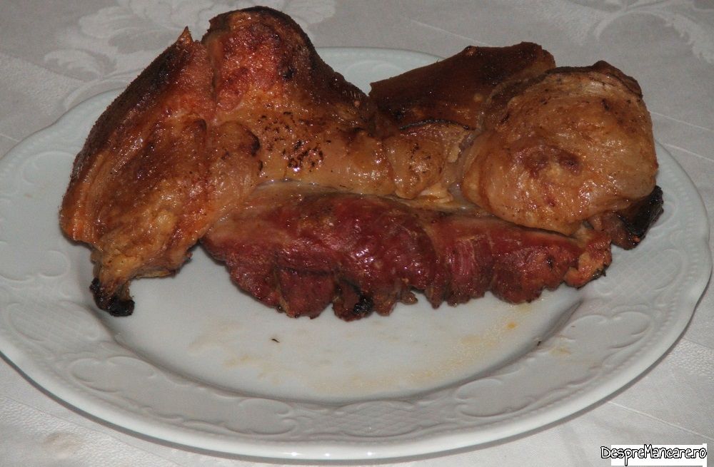 fleica de porc cu sorici si cartofi la cuptor 8