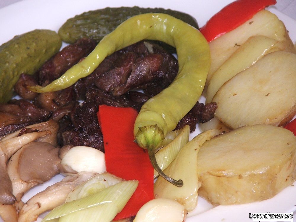 pastrama de oaie cu legume si pleorotus la cuptor 13