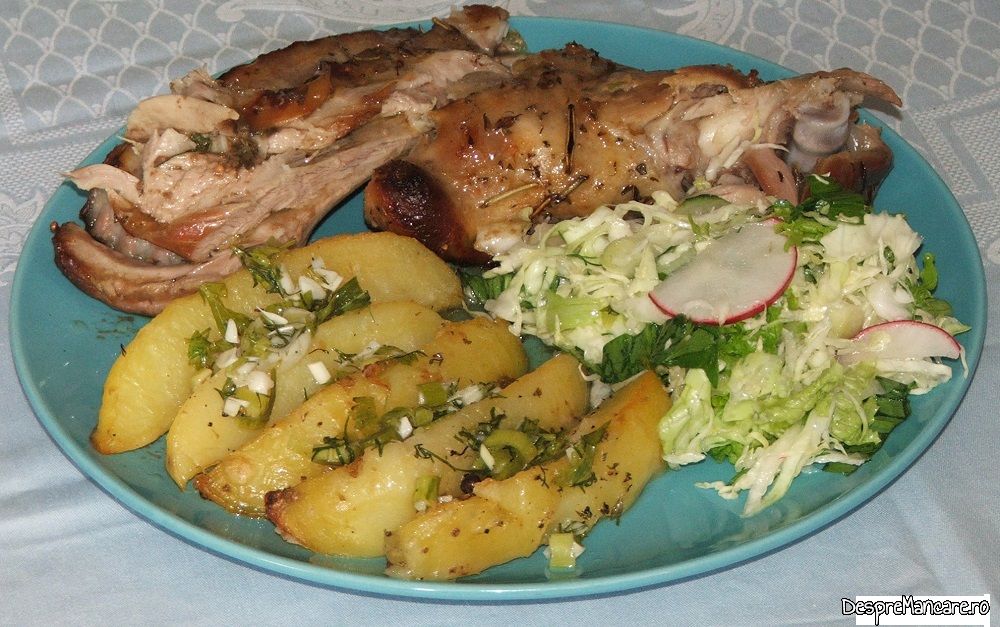 bucatareli pentru Paste 2024 14