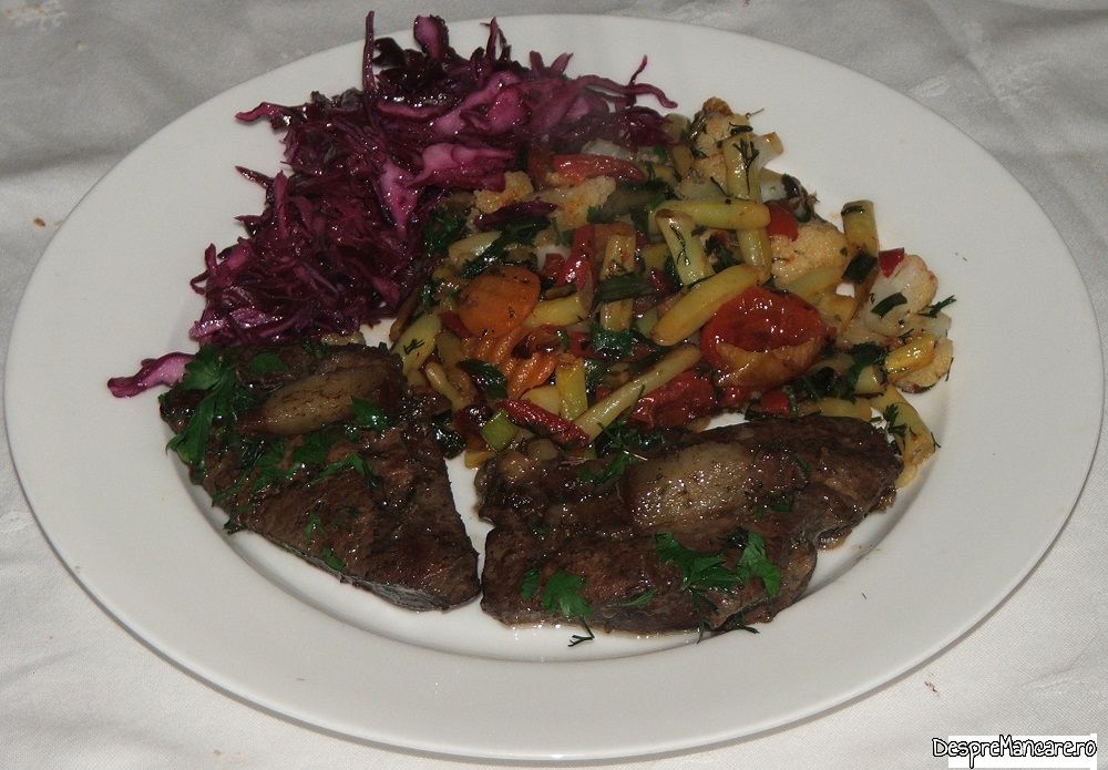 inima si rinichi de porc la gratar cu legume la tigaie 8