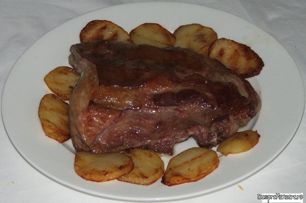 pastrama de miel cu cartofi la tigaia gril (7)