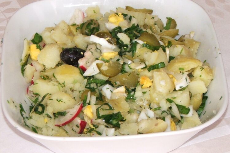 salata orientala din batrani (5)