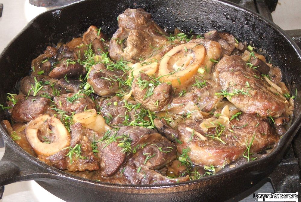 osso buco de vitel cu praz, ciuperci de plop si gorgonzola (12)