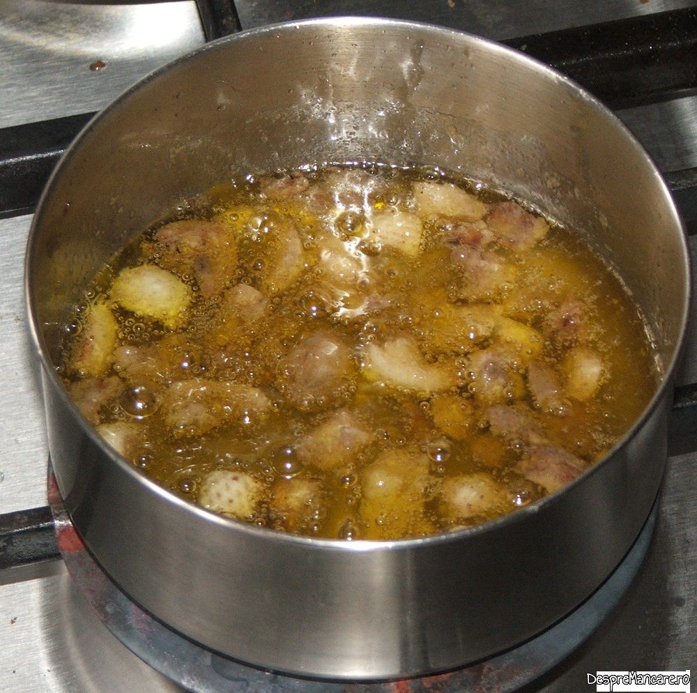 rata de curte fiarta si apoi coapta cu pilaf de orez (3)