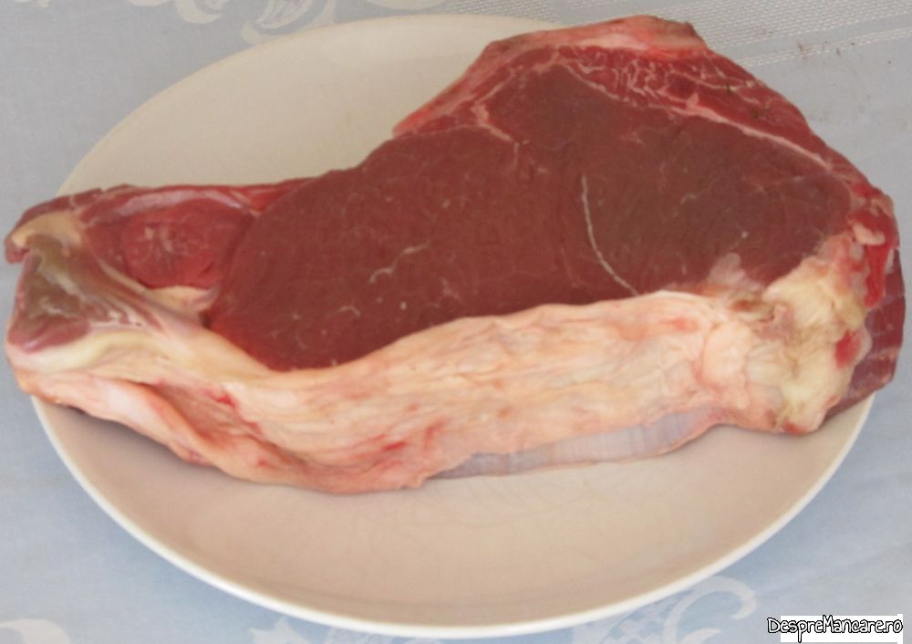 antricot de vita cu gorgonzola si garnitura de cartofi si dovleac (1)