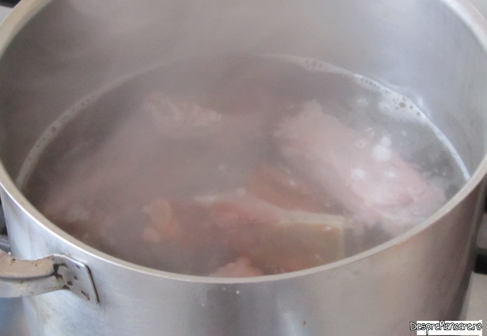 ciorba din cap de piept de porc, afumat (3)