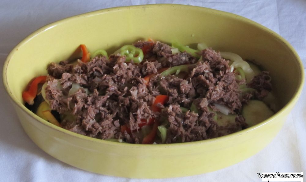 ghiveci de legume cu tocatura de carne si cascaval, in straturi (8)