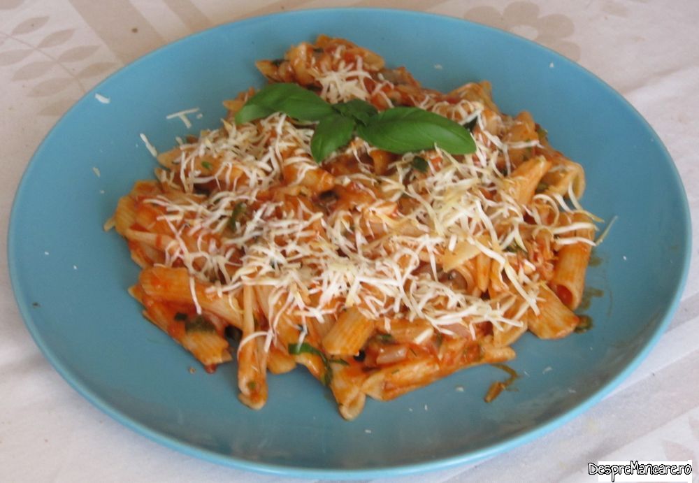 paste in sos de rosii cu ciuperci japoneze enoki (11)