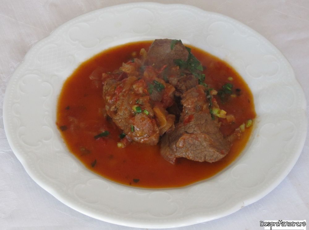 pulpa de vitel inabusita in suc de rosii cu spaghete (13)