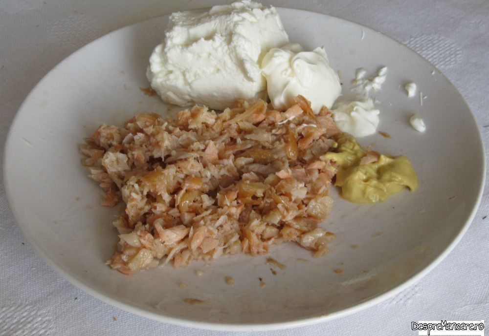 tartine cu hering afumat si mascarpone (1)
