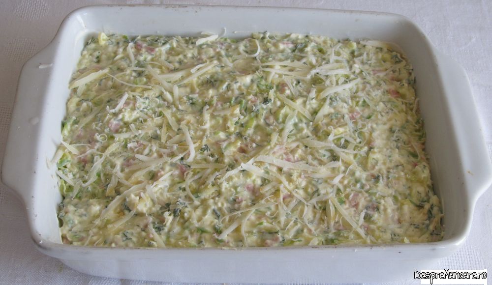 budinca cu legume, branza, smsntana, oua si mezel (9)