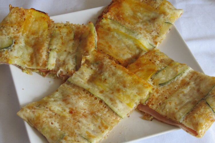 sandvis cu dovlecei, parmezan si sunca de Praga (16)