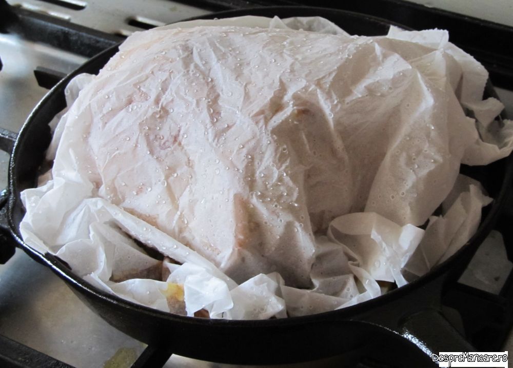 pulpa de porc cu condimente in tigaia de fonta la cuptor (5)