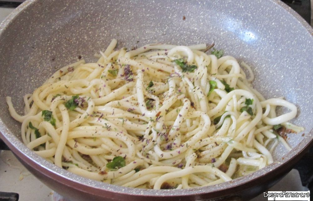 scoici Saint Jacques si somon norvegian cu spaghete (5)